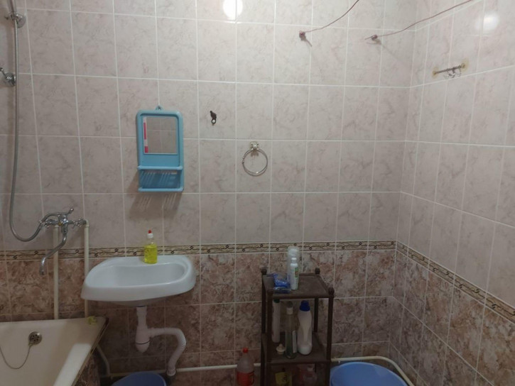 Комната Павлова, 64б