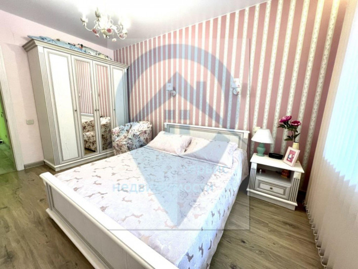 2-комн квартира Постышева ул, 65