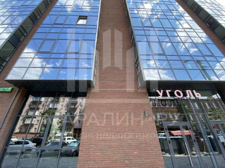 2-комн квартира Максима Горького, 120
