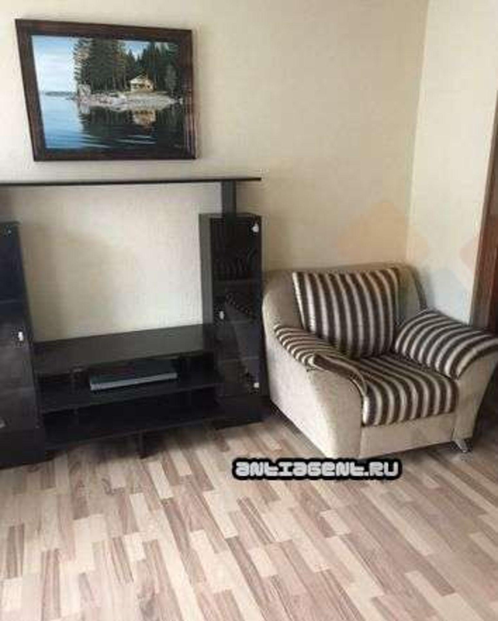 Сдать дачу, дом, коттедж за 20 000 рублей на Калинина ул, 227