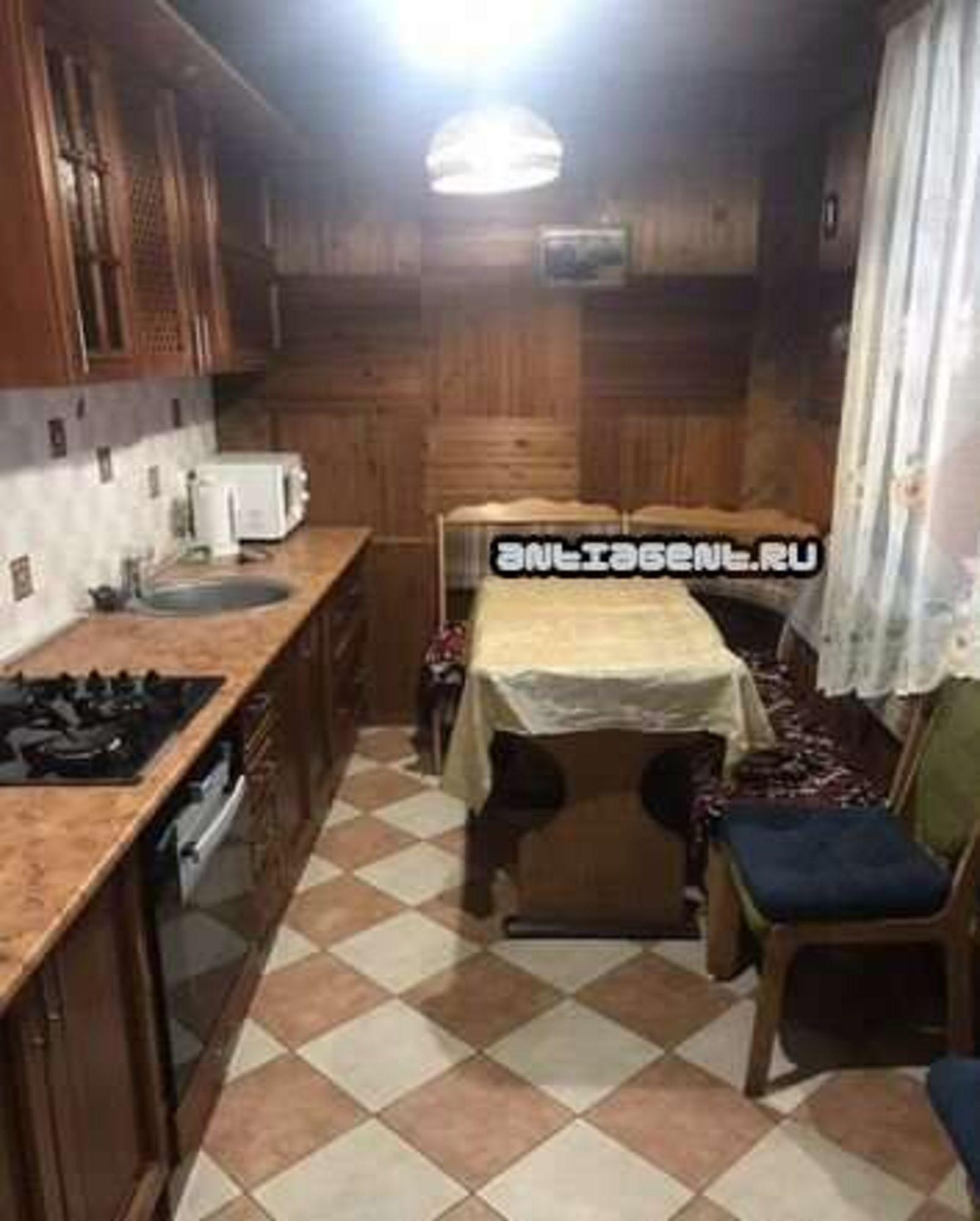 Сдать дачу, дом, коттедж за 20 000 рублей на Калинина ул, 227