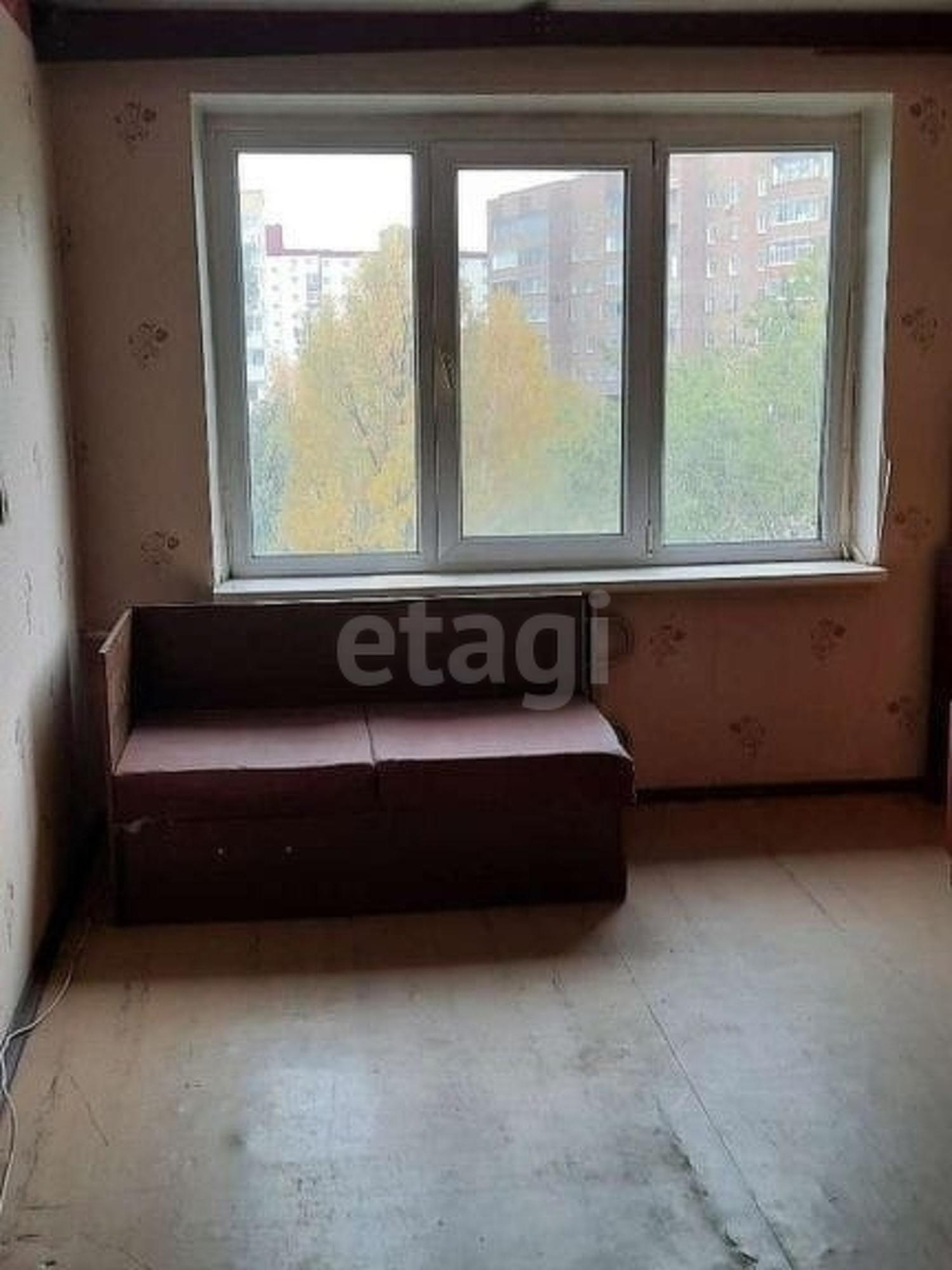 Купить квартиру за 5 050 000 рублей на Дмитриева, 13/8