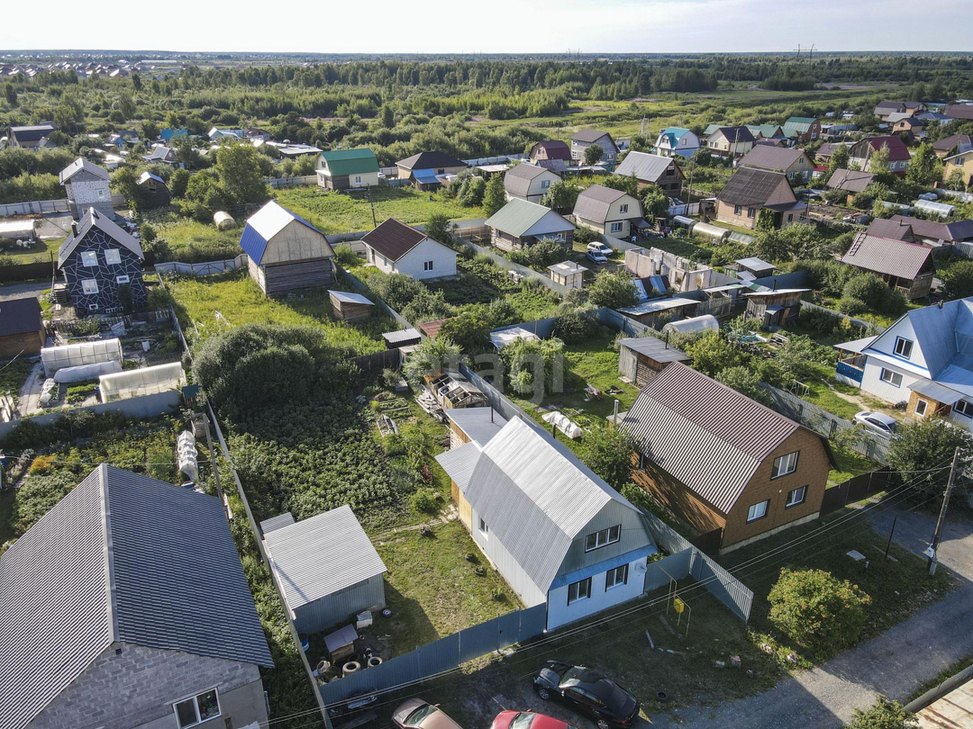 Купить дачу, дом, коттедж за 6 100 000 рублей на Солнечная,