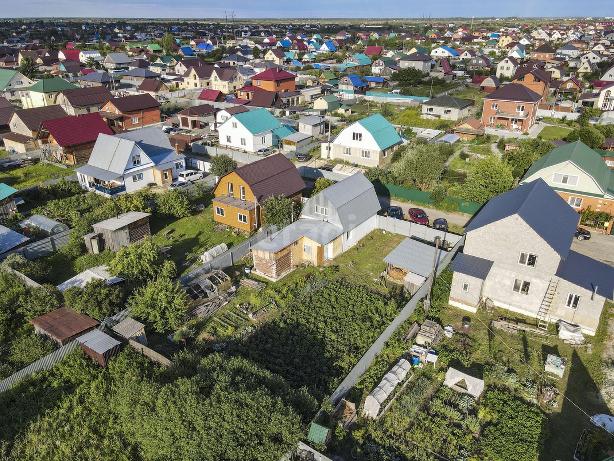 Купить дачу, дом, коттедж за 6 100 000 рублей на Солнечная,
