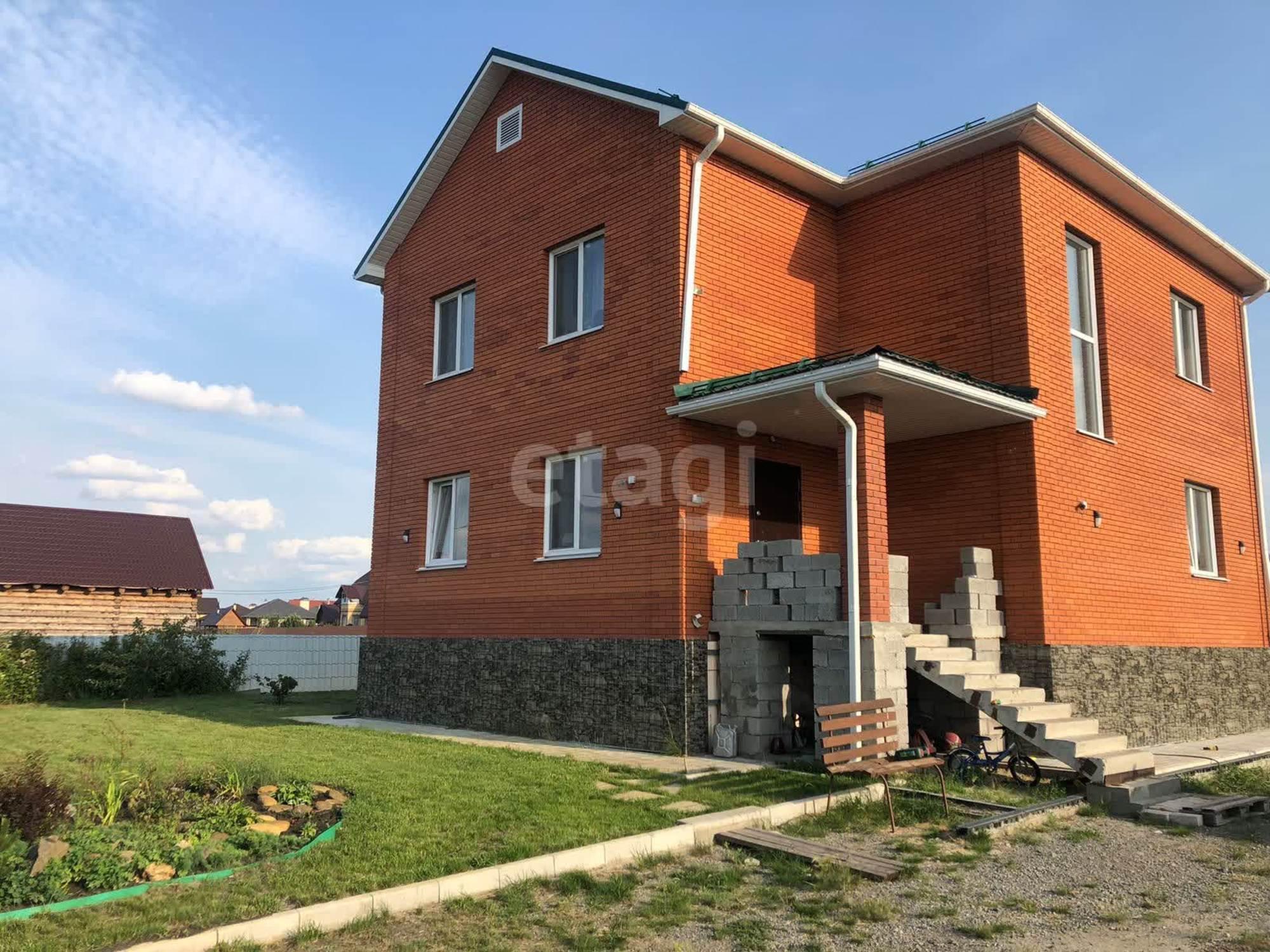 Купить дачу, дом, коттедж за 18 000 000 рублей на Липовая,