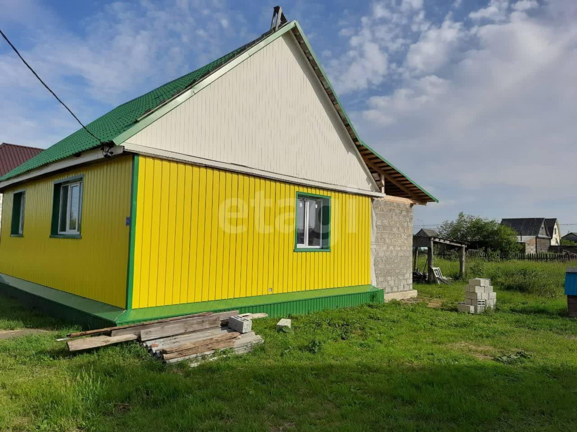 Купить дачу, дом, коттедж за 1 800 000 рублей на Дачная, 17Б