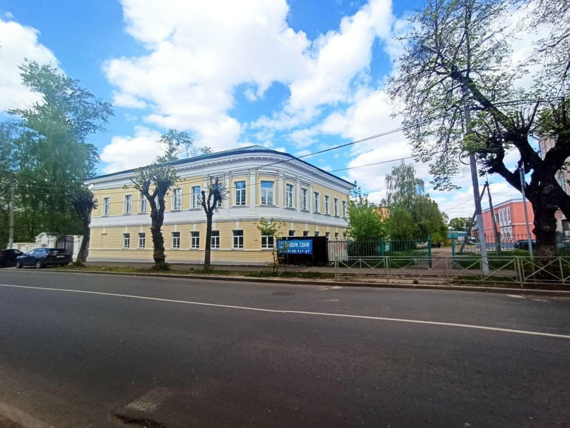 Купить помещение свободного назначения за 48 500 000 рублей на Островского ул, 40