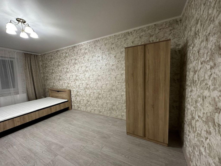 1-комн квартира Степной мкр, 32