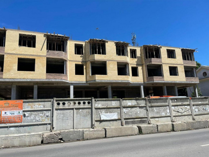 1-комн квартира Патриса Лумумбы ул, 27