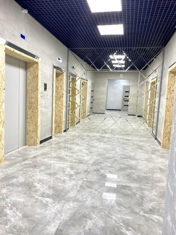2-комн квартира 295 Стрелковой Дивизии ул, 21