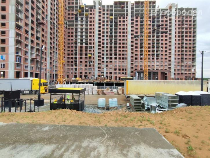1-комн квартира в новом доме ул. Академика Ландау, 3