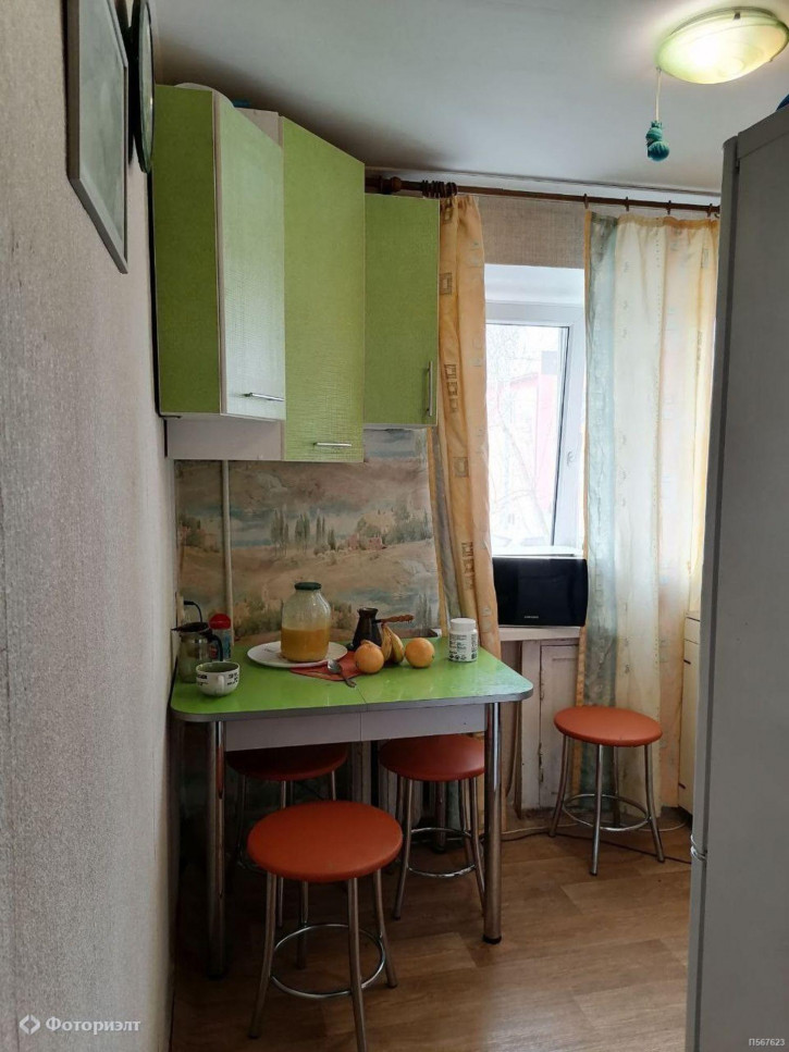 2-комн квартира Емлютина Д.В. ул, 44