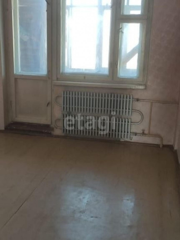2-комн квартира Дмитриева, 13/8