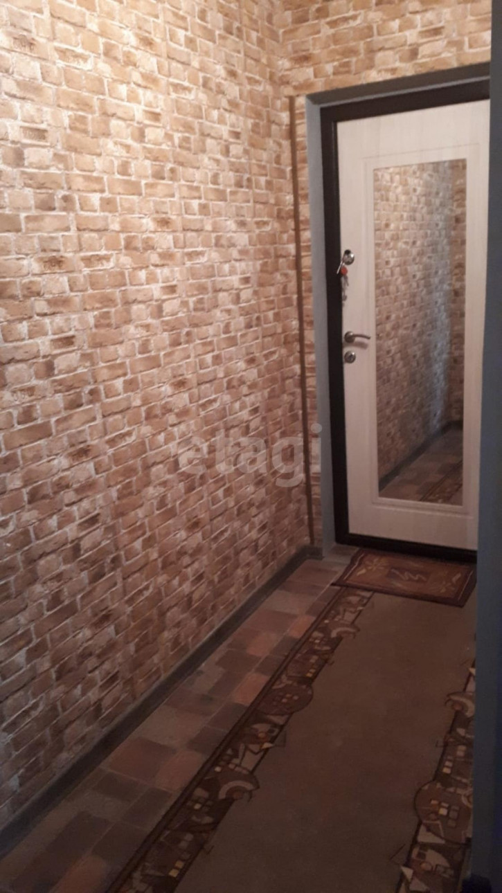 1-комн квартира Марка Никифорова, 4