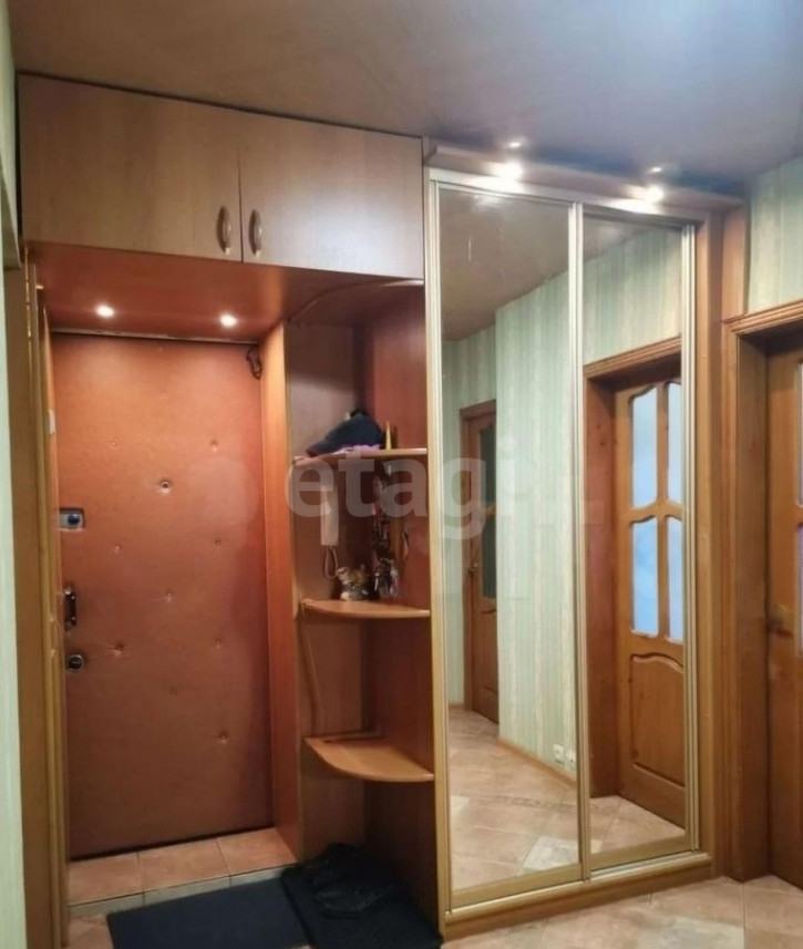 3-комн квартира 22 Апреля, 56