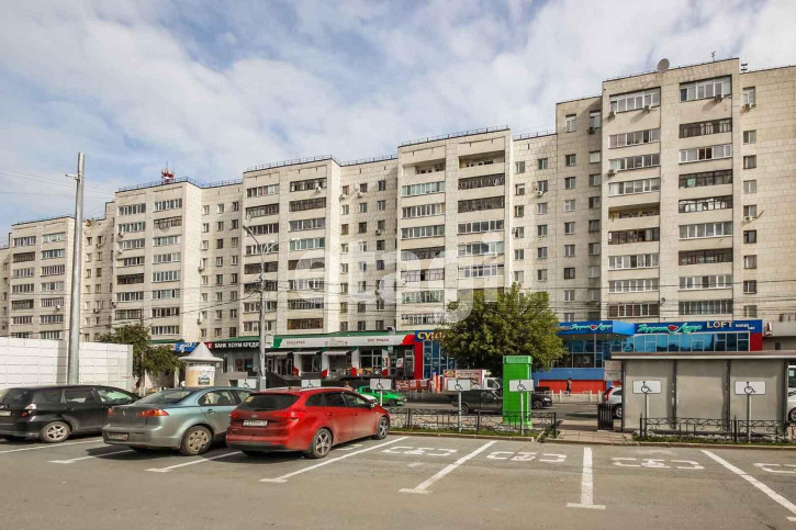 4-комн квартира Ленина, 57