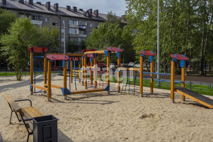 2-комн квартира Монтажников, 16