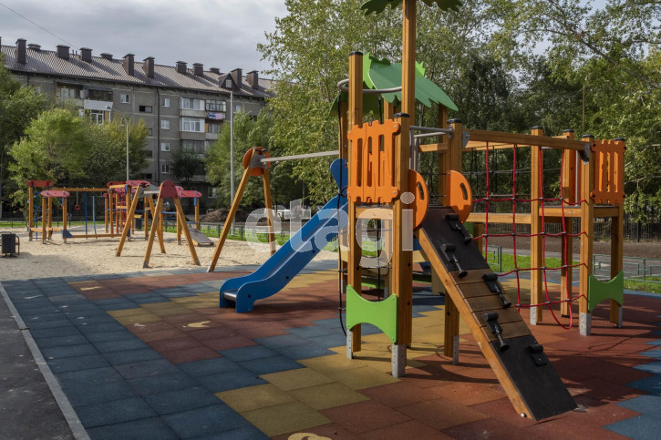 2-комн квартира Монтажников, 16