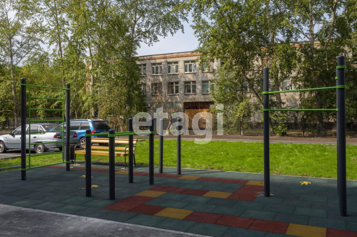 2-комн квартира Монтажников, 16