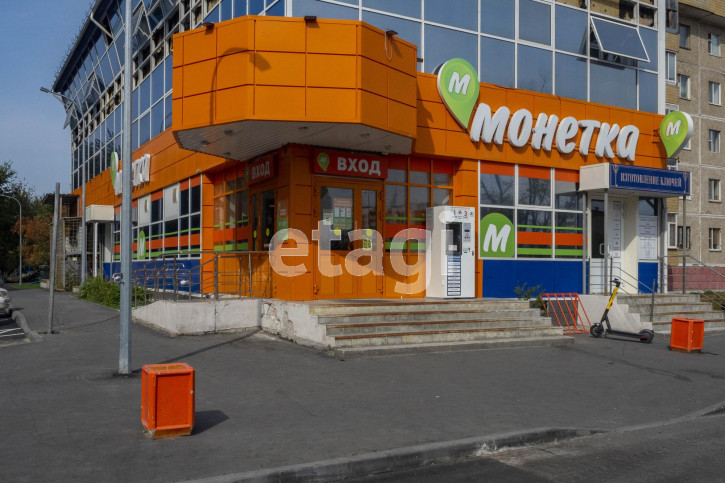 2-комн квартира Монтажников, 16
