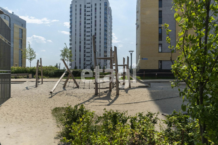 3-комн квартира Николая Ростовцева, 24