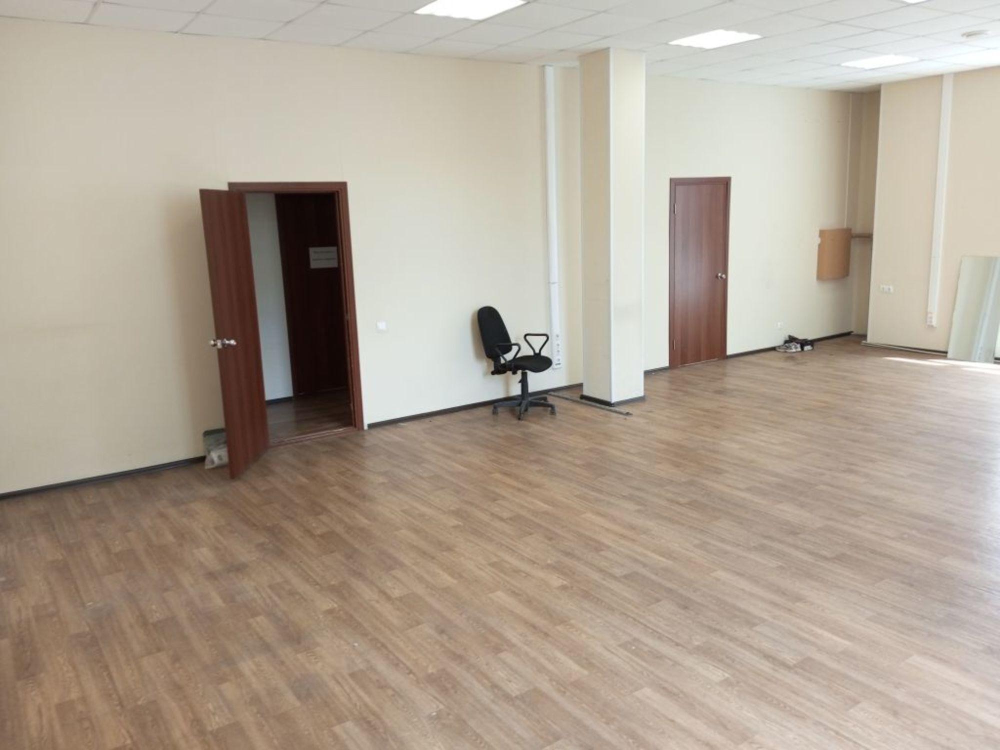 Сдать офис, помещение под офис за 48 700 рублей на Октябрьской Революции ул, 43