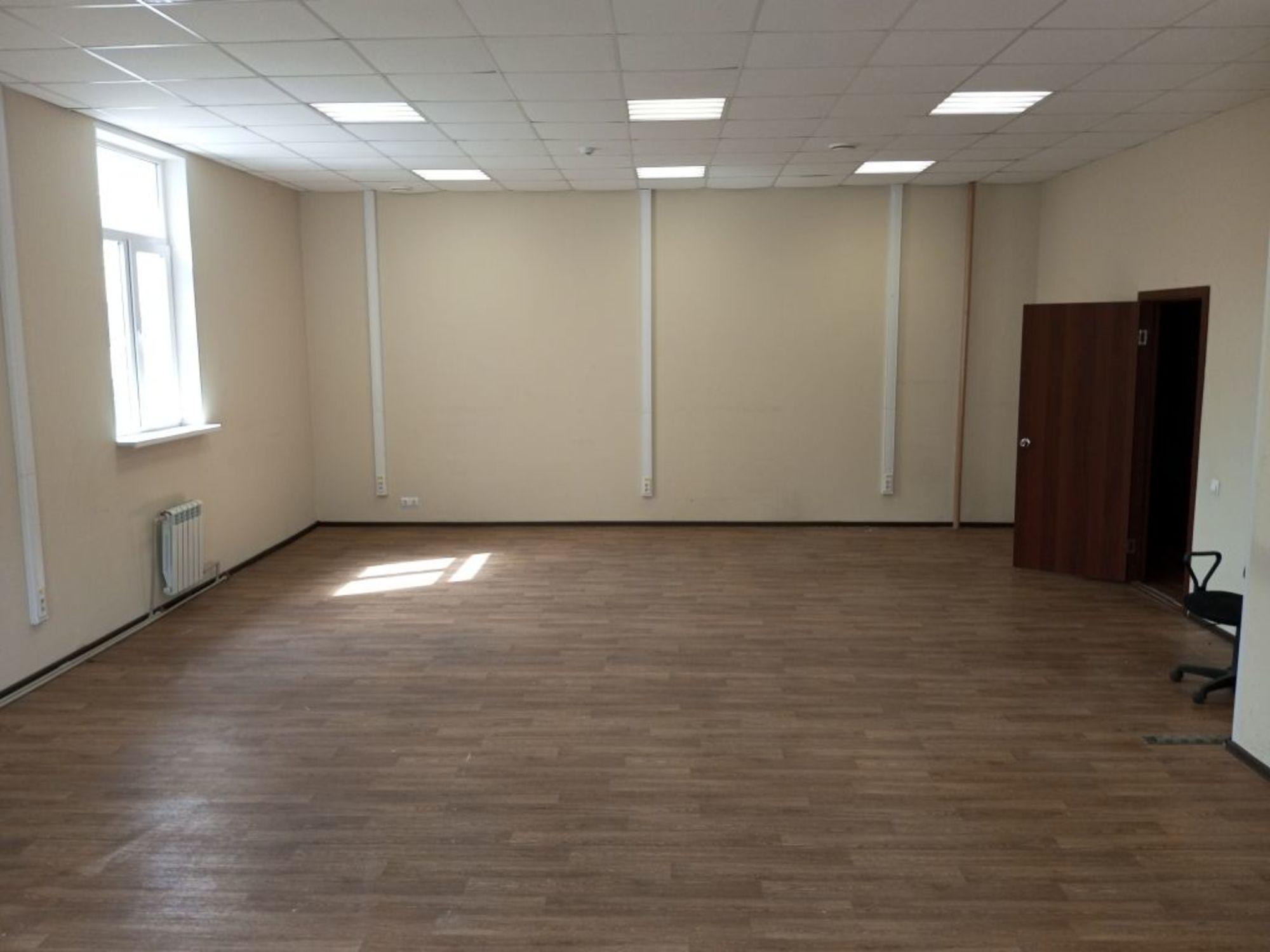 Сдать офис, помещение под офис за 48 700 рублей на Октябрьской Революции ул, 43