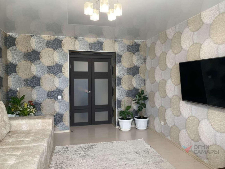 3-комн квартира Дыбенко улица, 23