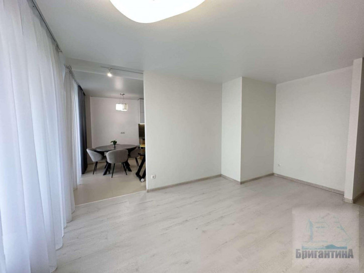 2-комн квартира Ново-Садовая улица, 106м