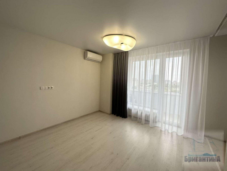2-комн квартира Ново-Садовая улица, 106м