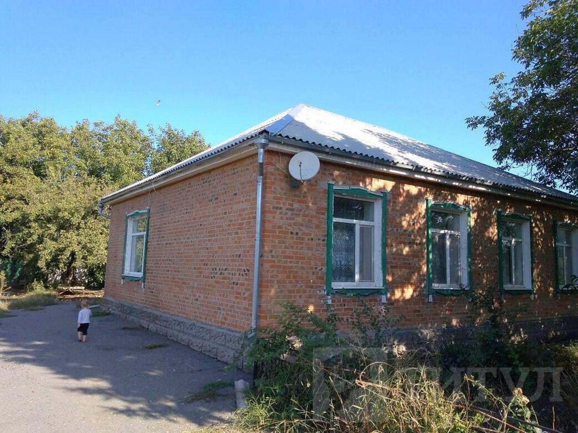 Купить дачу, дом, коттедж за 2 000 000 рублей на Матвеево-Курганский р-н
