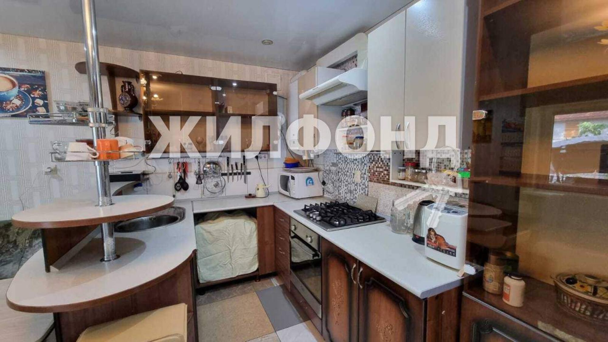 Купить дачу, дом, коттедж за 18 000 000 рублей на Фисташковая улица