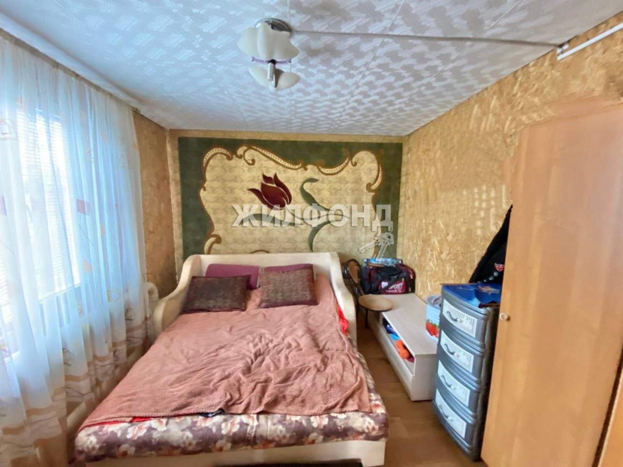 Купить дачу, дом, коттедж за 2 700 000 рублей на Космонавтов улица