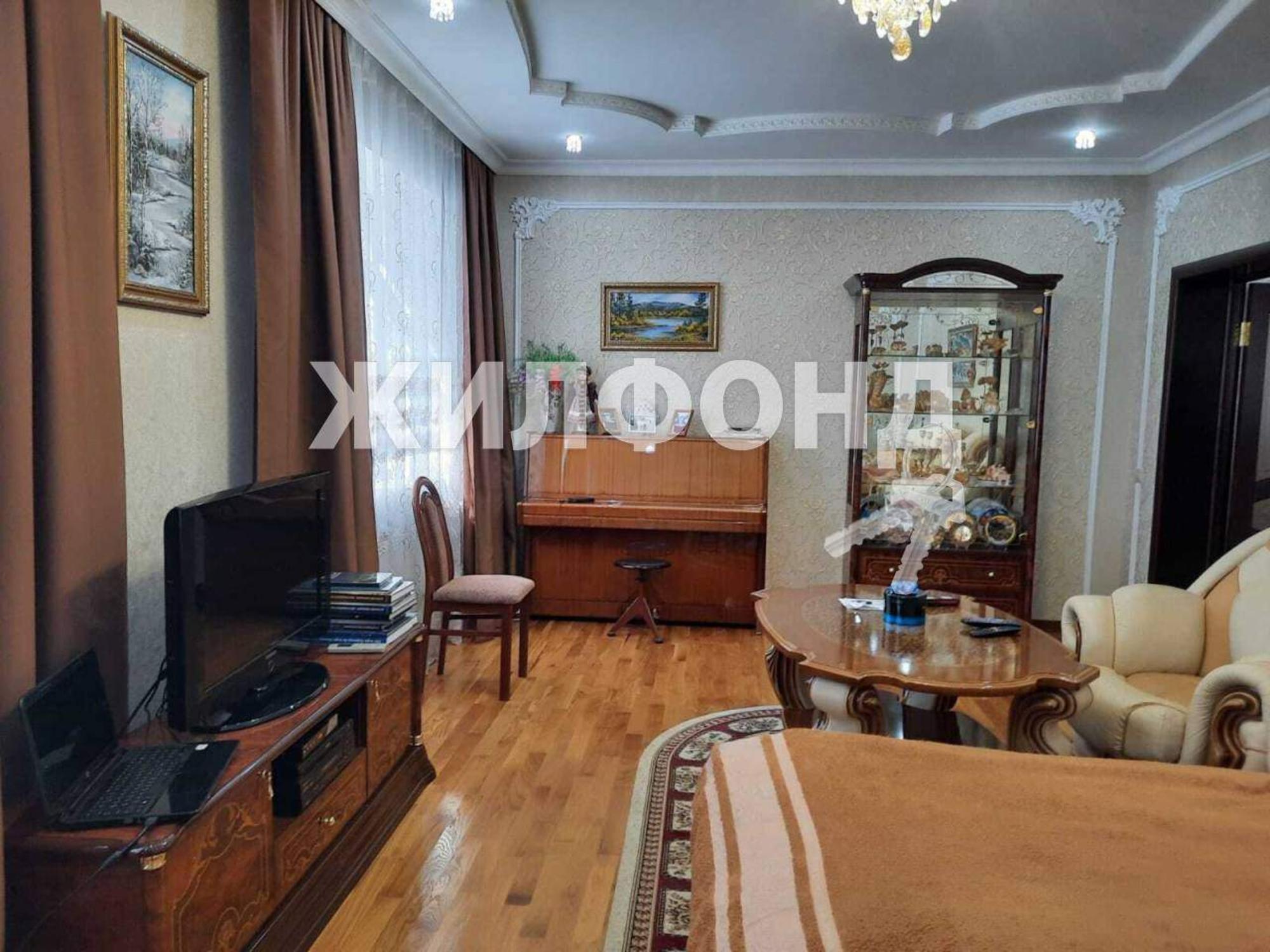 Купить дачу, дом, коттедж за 11 500 000 рублей на Ленинградская улица