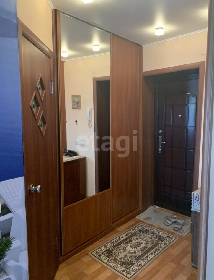 2-комн квартира Мельникайте, 101