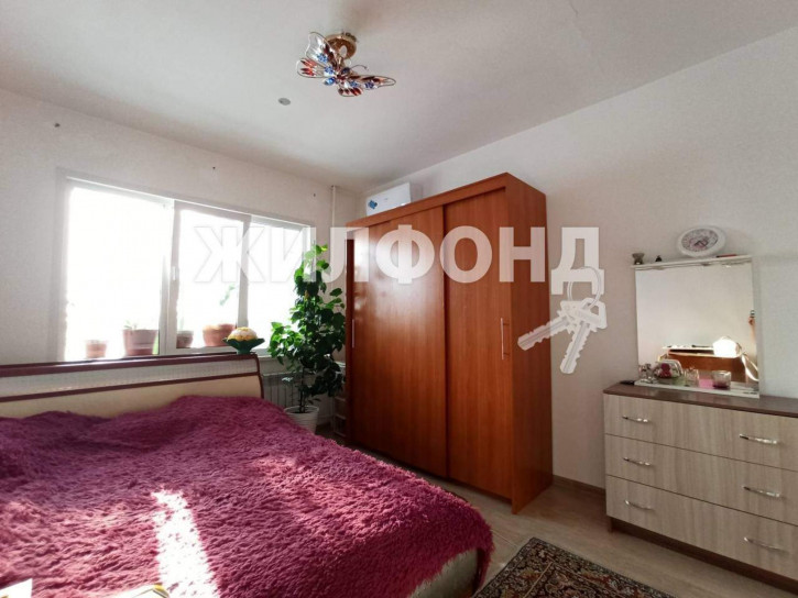 3-комн квартира Ясный Берег улица, д.4