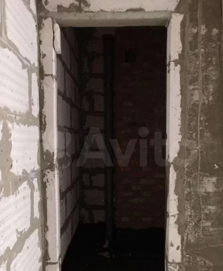 2-комн квартира Луначарского улица, 101