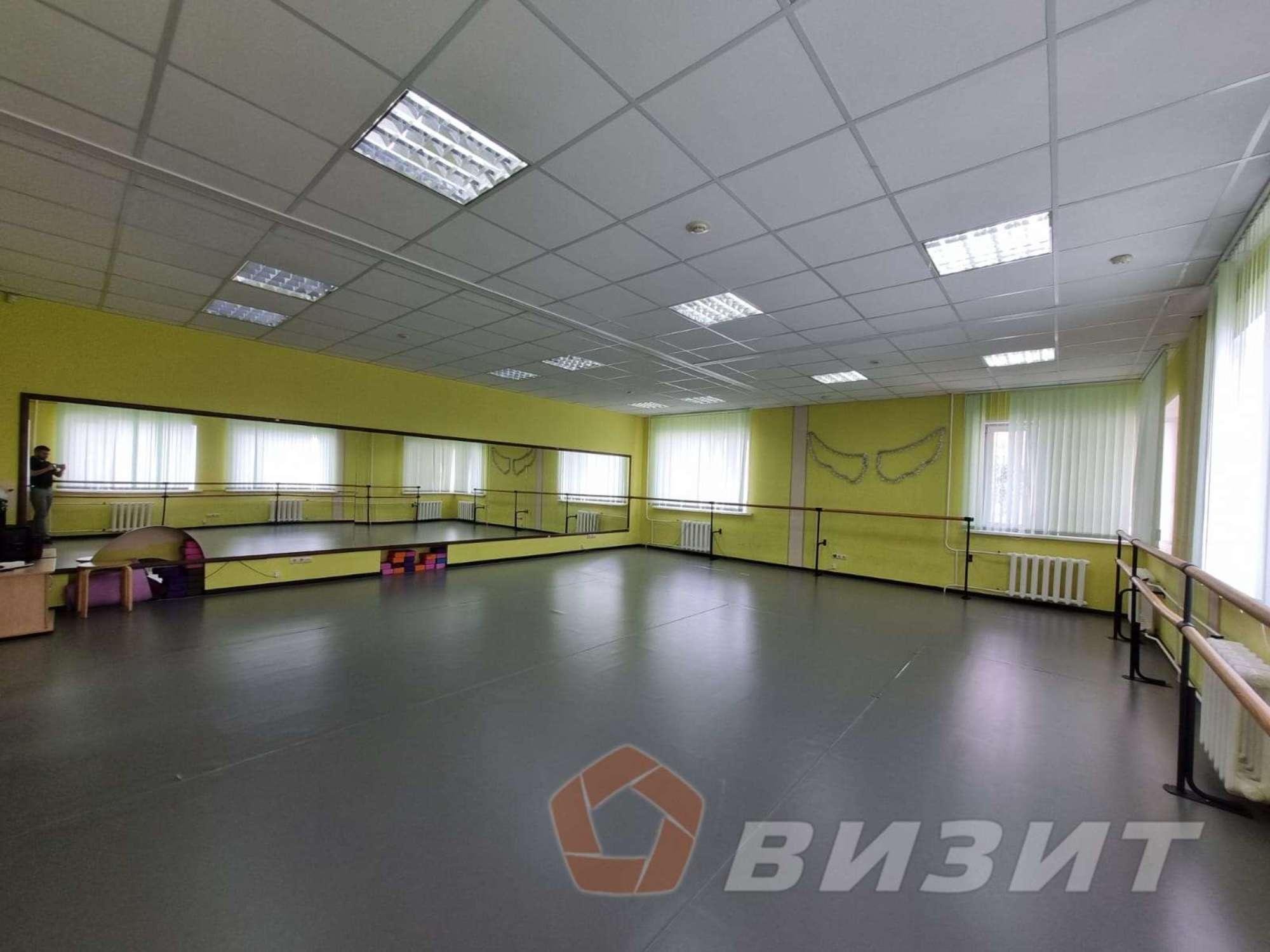 Купить офис, помещение под офис за 6 200 000 рублей на Революционная улица, 70к3