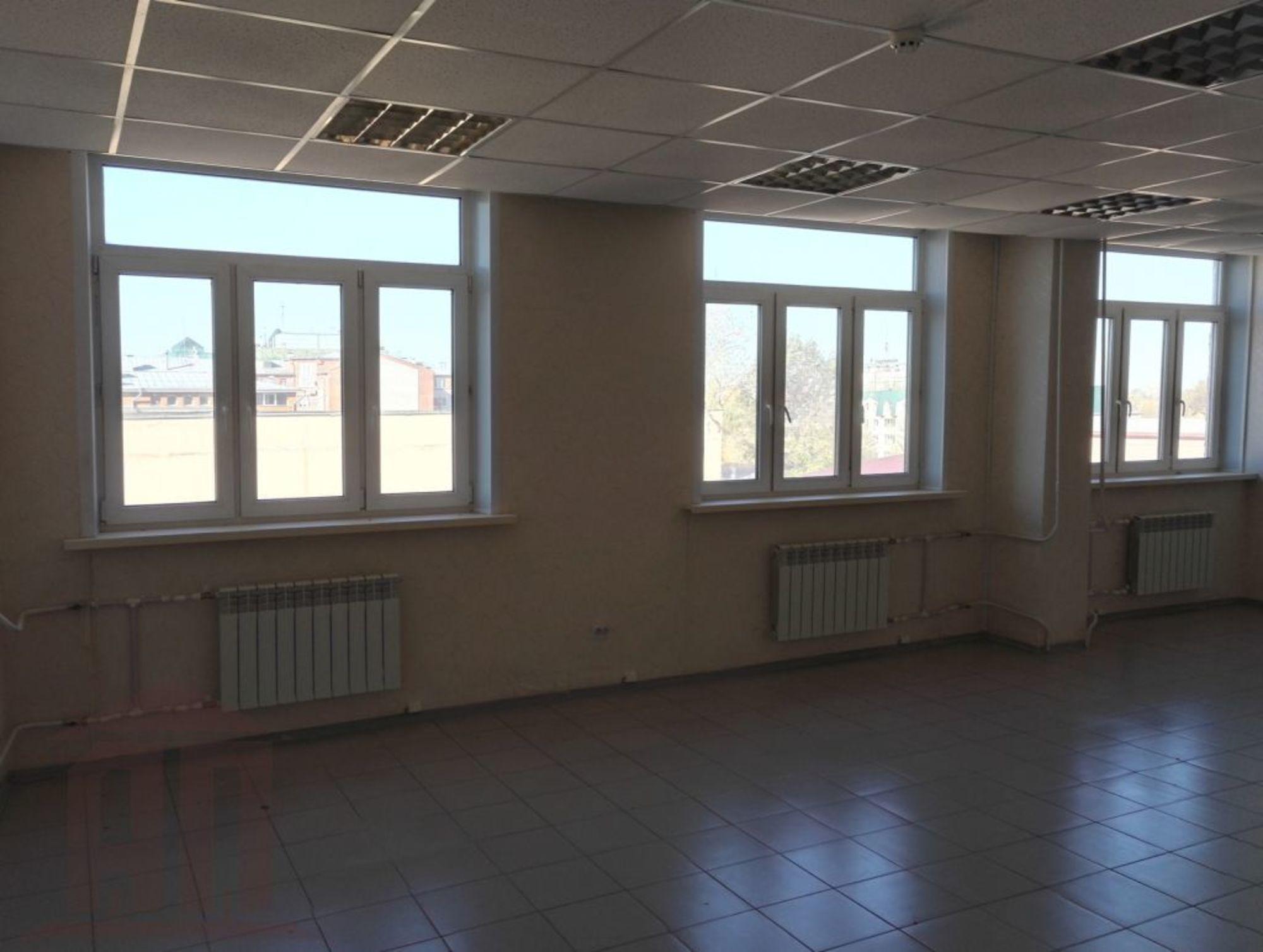 Сдать офис, помещение под офис за 67 260 рублей на Андрея Дементьева ул, 3