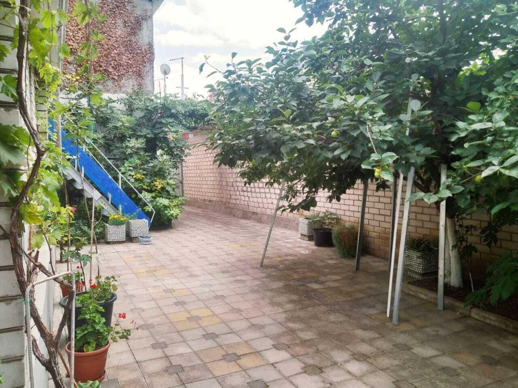 Купить дачу, дом, коттедж за 15 400 000 рублей на Заводская улица
