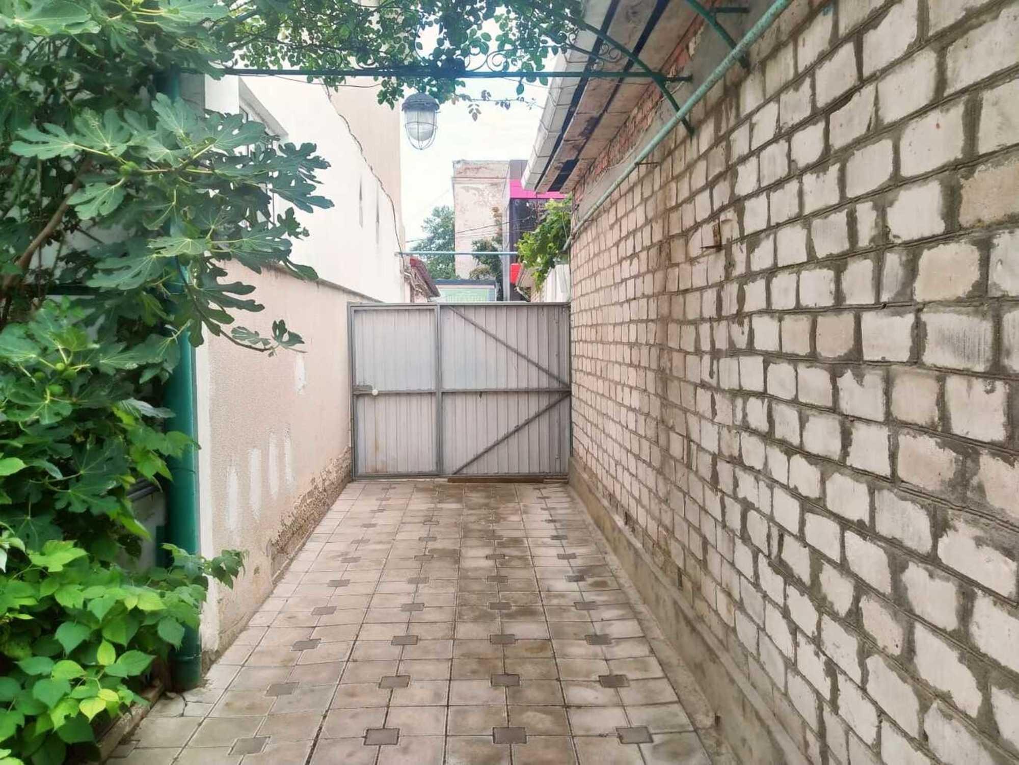 Купить дачу, дом, коттедж за 15 400 000 рублей на Заводская улица
