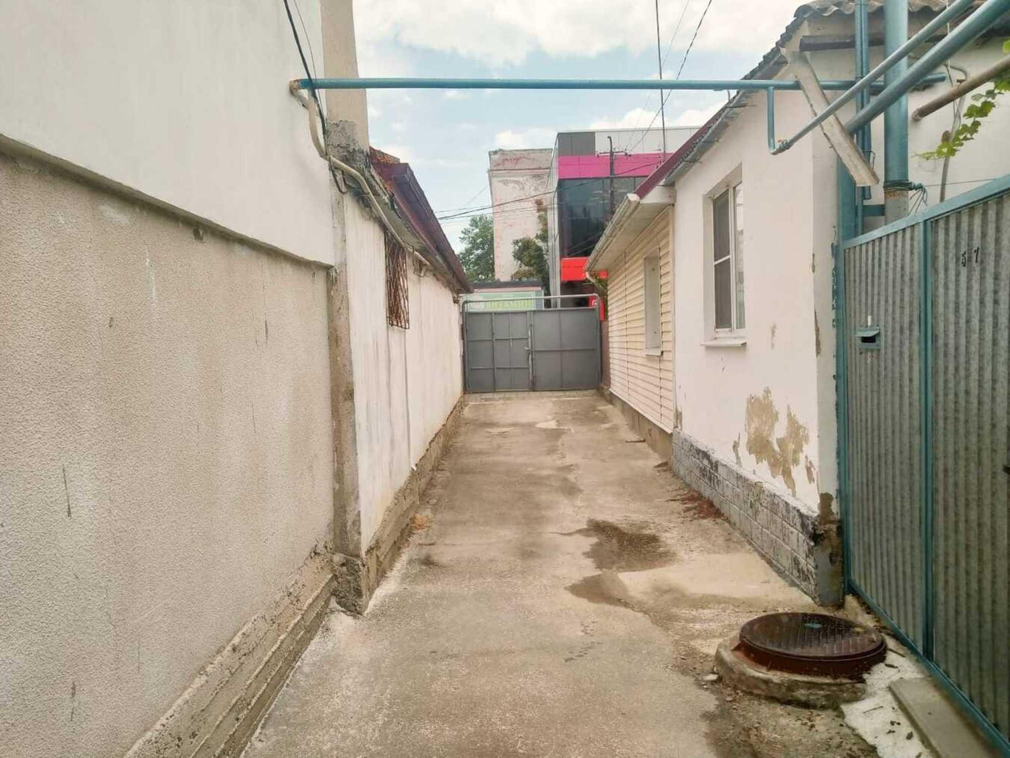 Купить дачу, дом, коттедж за 15 400 000 рублей на Заводская улица