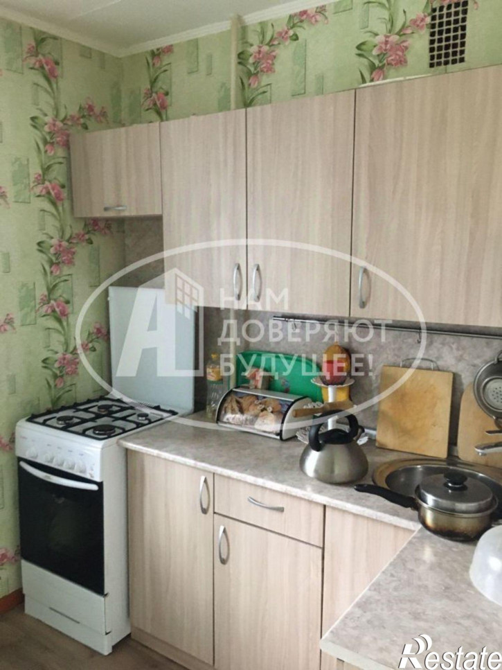 Комната улица Драгунова, 72А,  д. 72А