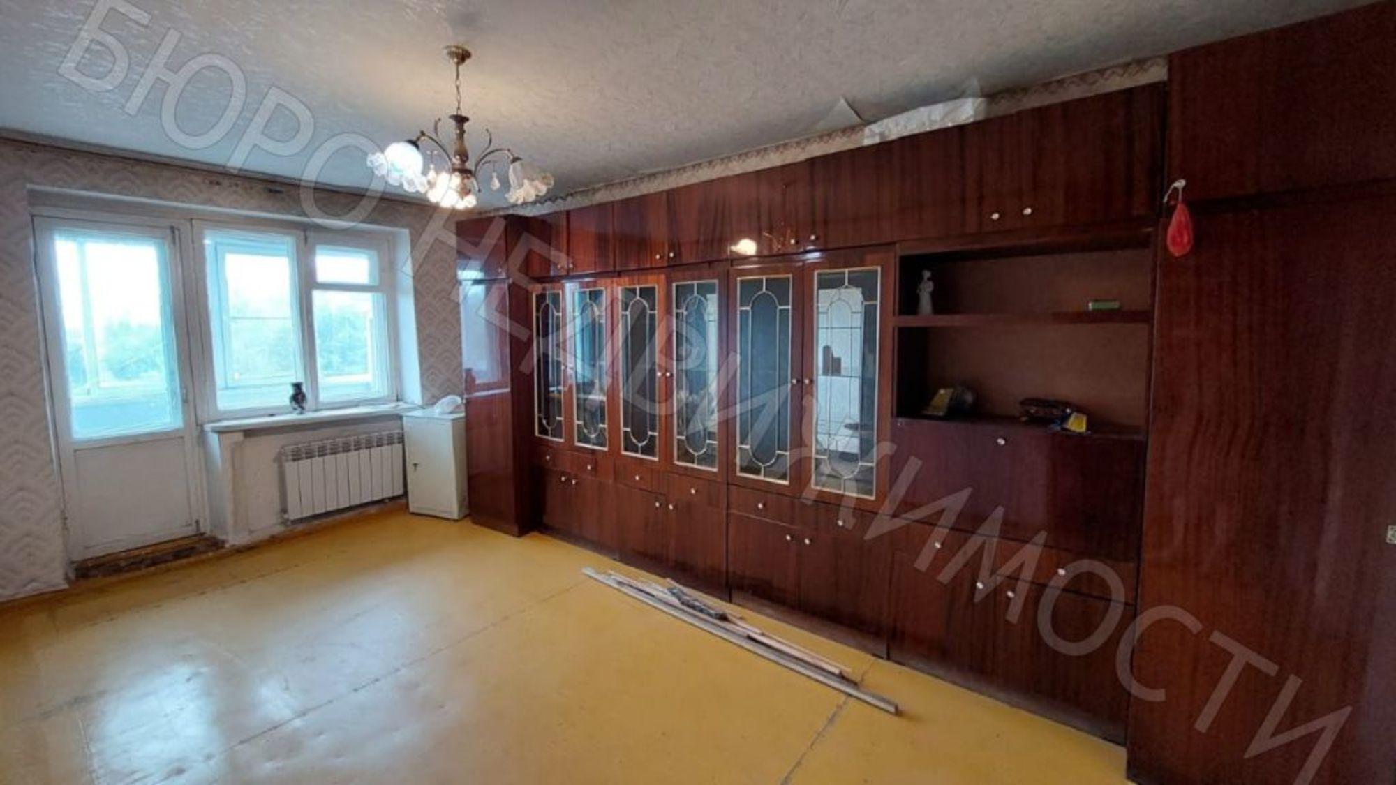 Купить квартиру за 1 800 000 рублей на Саратовское ш, 3