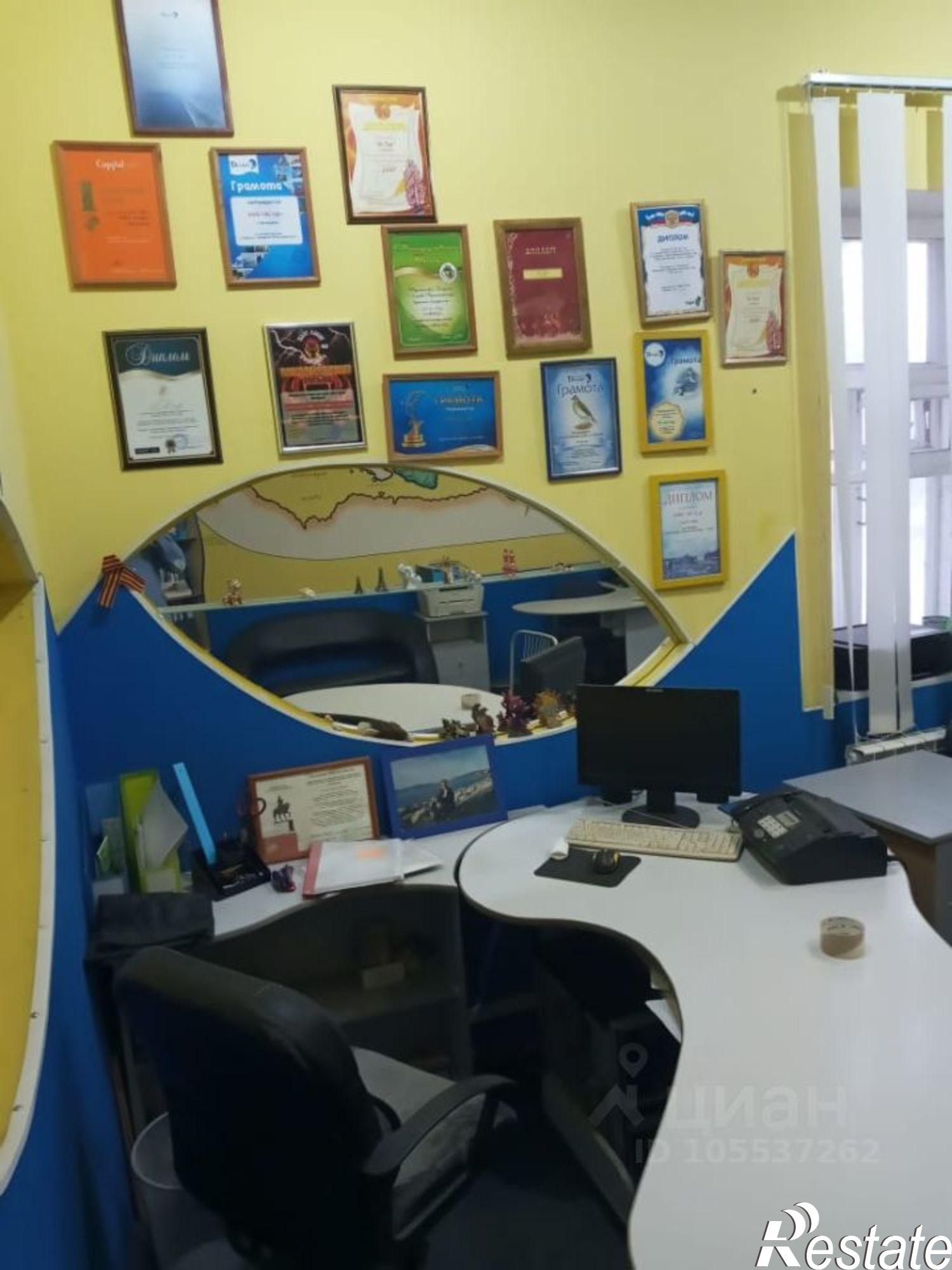 Сдать офис, помещение под офис за 360 000 рублей на Комсомольская улица, 24