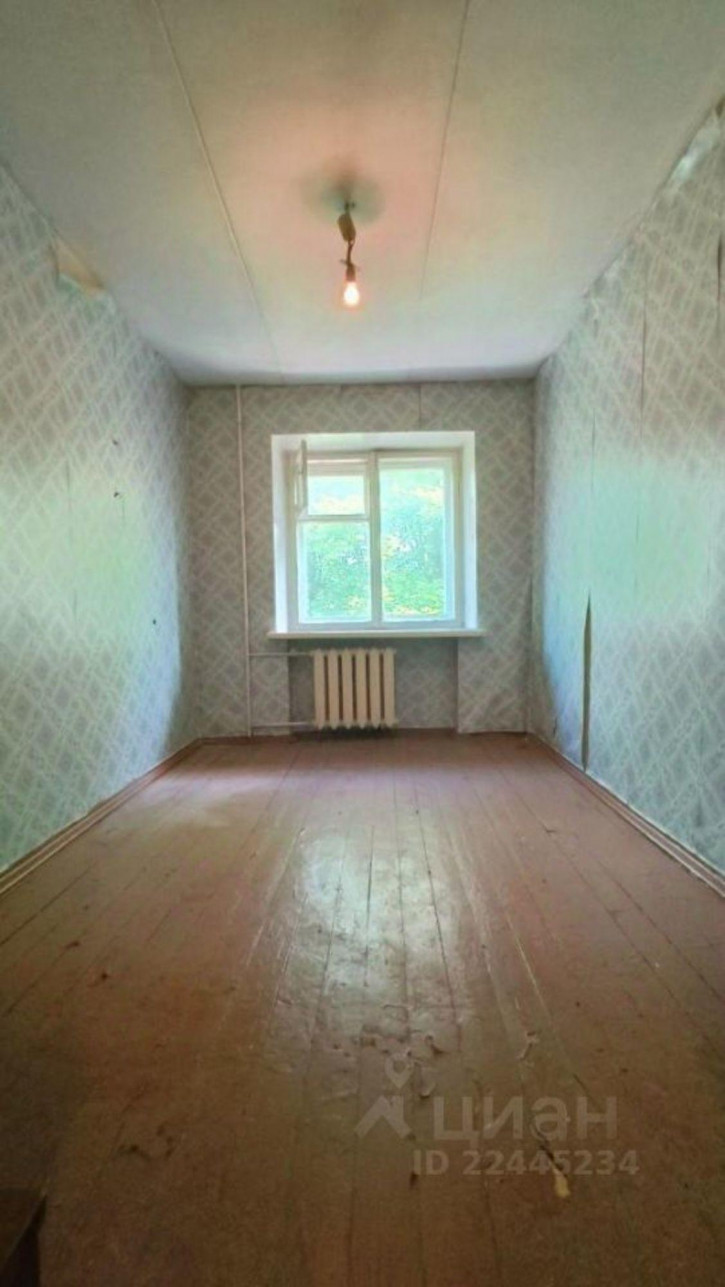 Комната улица Красных Зорь, 15,  д. 15