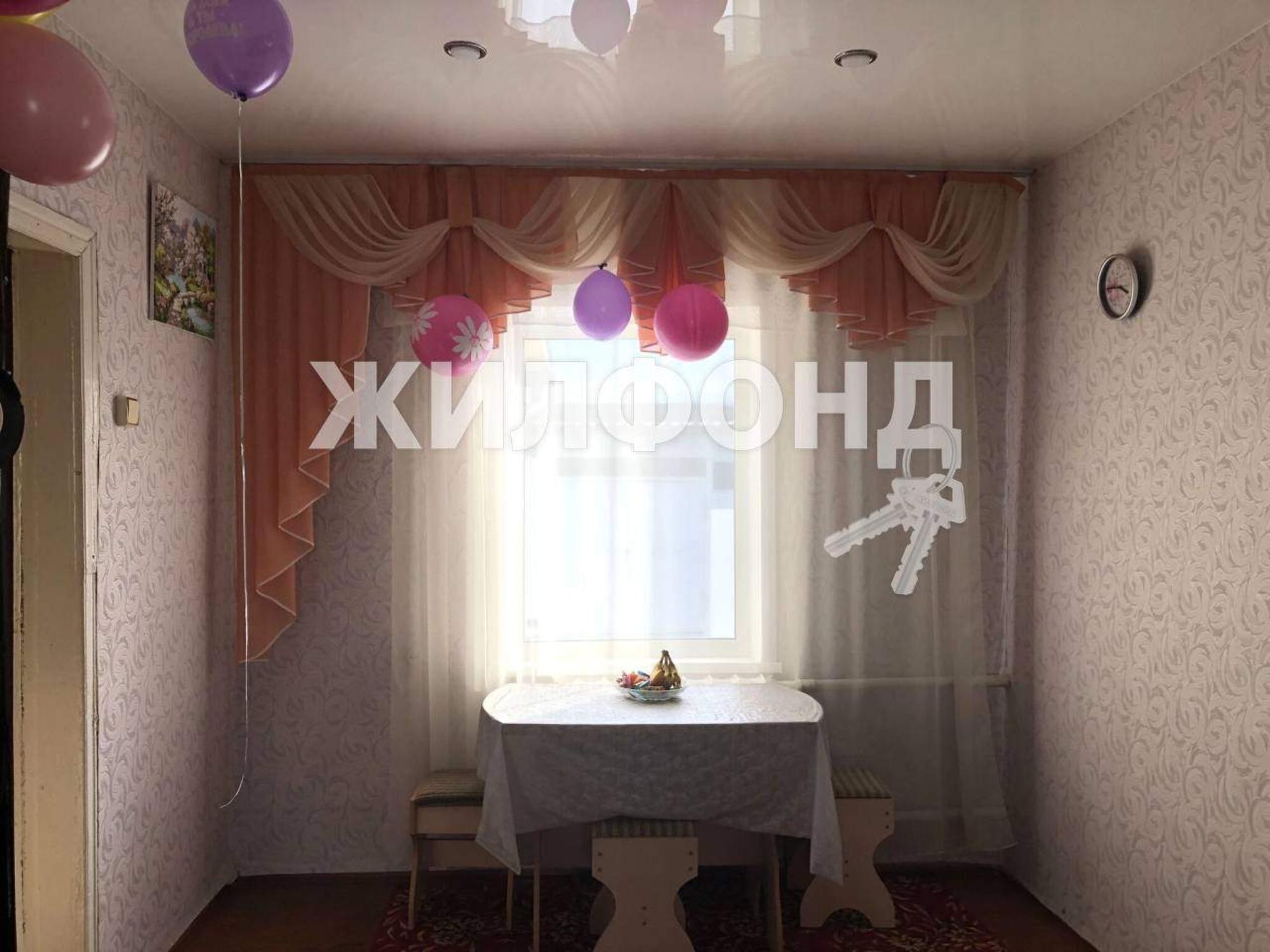 Купить дачу, дом, коттедж за 2 200 000 рублей на Садовая улица