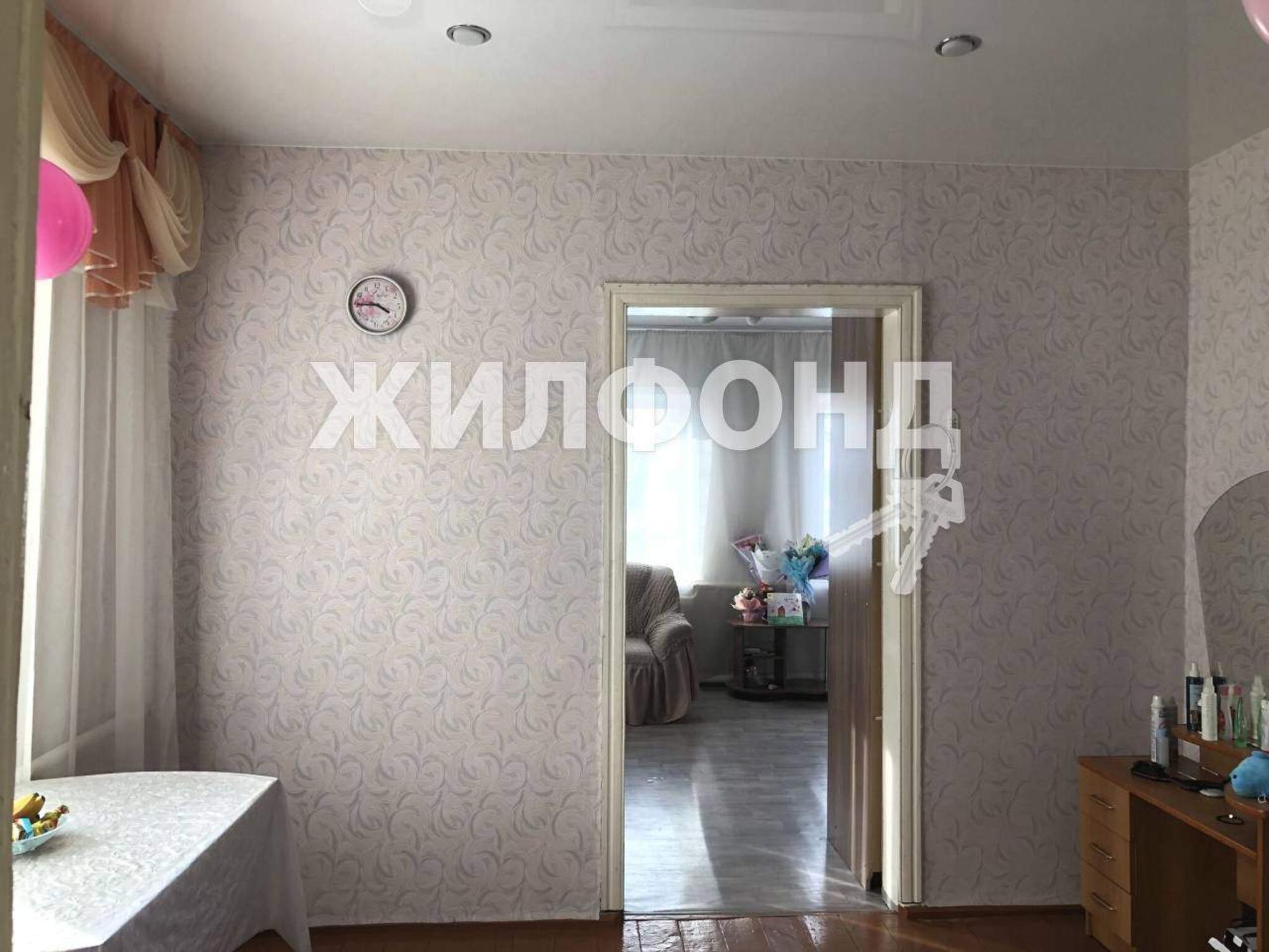 Купить дачу, дом, коттедж за 2 200 000 рублей на Садовая улица