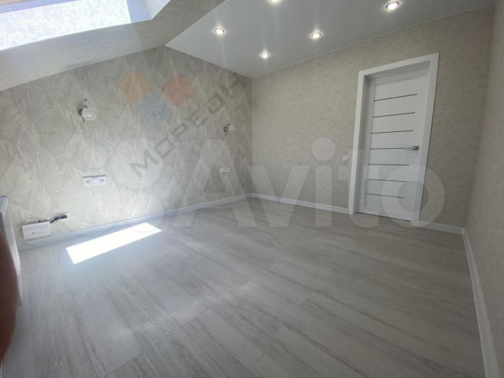 2-комн квартира Волховская ул, 8