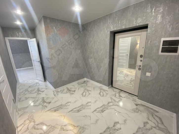 2-комн квартира Волховская ул, 8